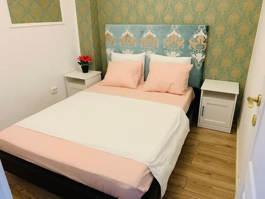 Royal Group Apartment Old City Bukarest