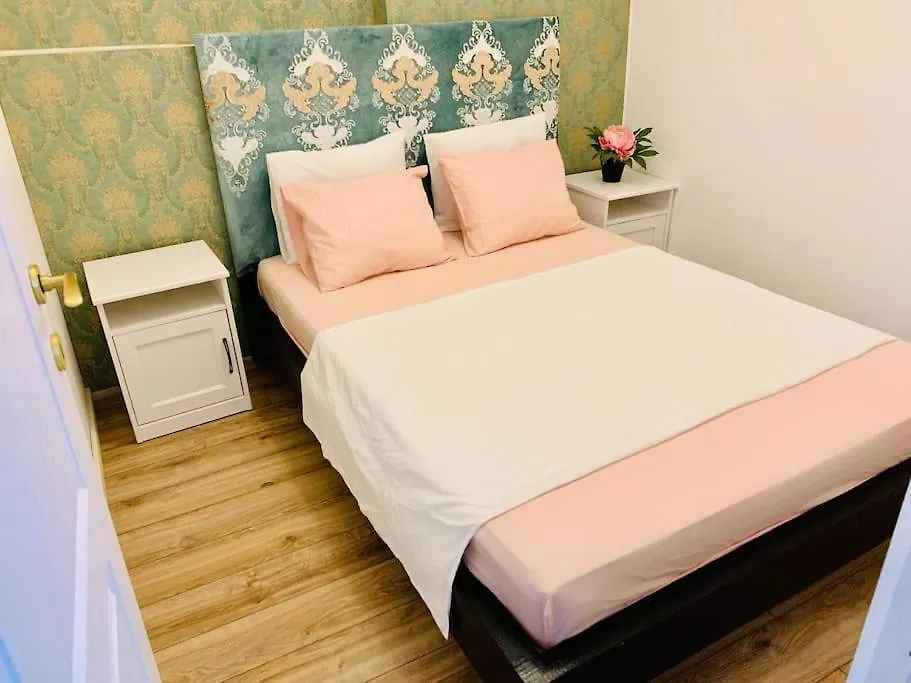 Royal Group Apartment Old City Bukarest